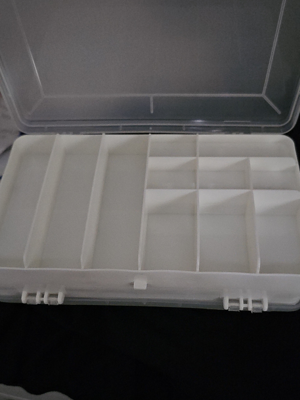 Source Unknown White Plastic Jewelry Organizer Box with Multiple Compartments